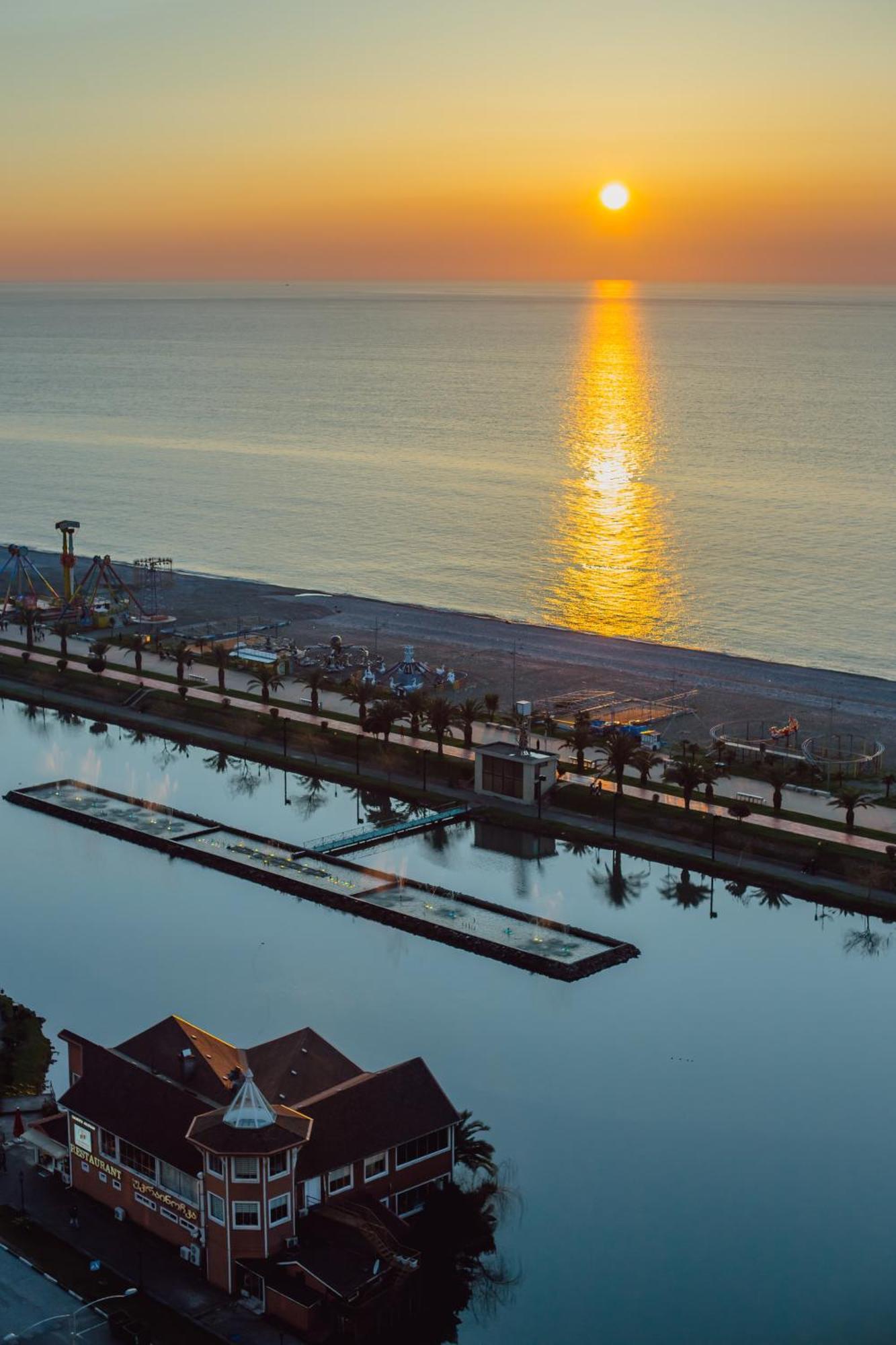 Batumi Deluxe Apartments מראה חיצוני תמונה